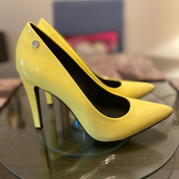 Calvin Klein Yellow Patent Leather Heels - Picture 2 of 5